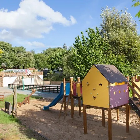 Le Paradis Parque de Campismo 4*