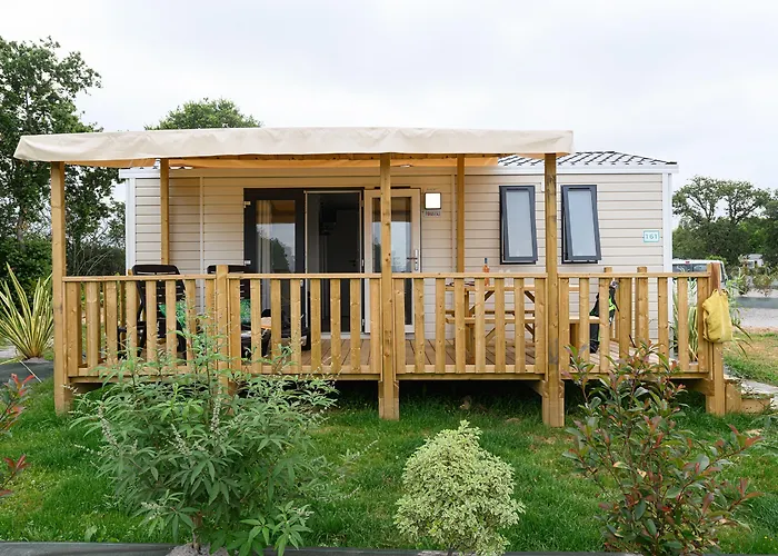 Camping Le Paradis 4*