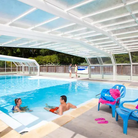 Le Paradis 4*
