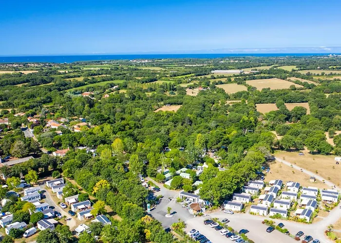 אתר קמפינג Le Paradis